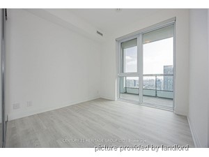 3+ Bedroom apartment for rent in TORONTO