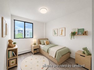 Bachelor apartment for rent in London