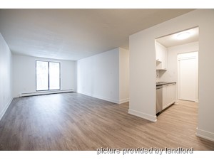 Bachelor apartment for rent in London