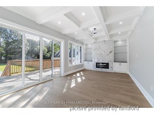 Room / Shared apartment for rent in TORONTO