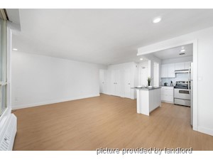 Bachelor apartment for rent in Brampton