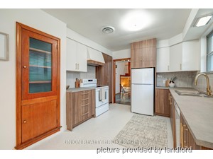 3+ Bedroom apartment for rent in TORONTO