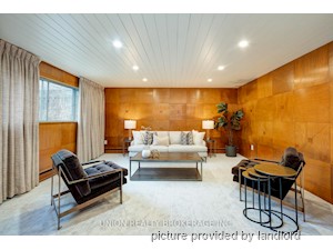 3+ Bedroom apartment for rent in TORONTO