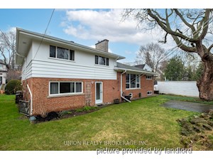 3+ Bedroom apartment for rent in TORONTO