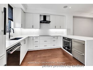 3+ Bedroom apartment for rent in TORONTO