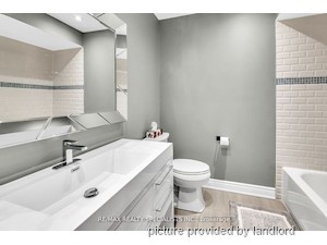 3+ Bedroom apartment for rent in TORONTO