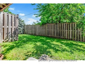 3+ Bedroom apartment for rent in TORONTO
