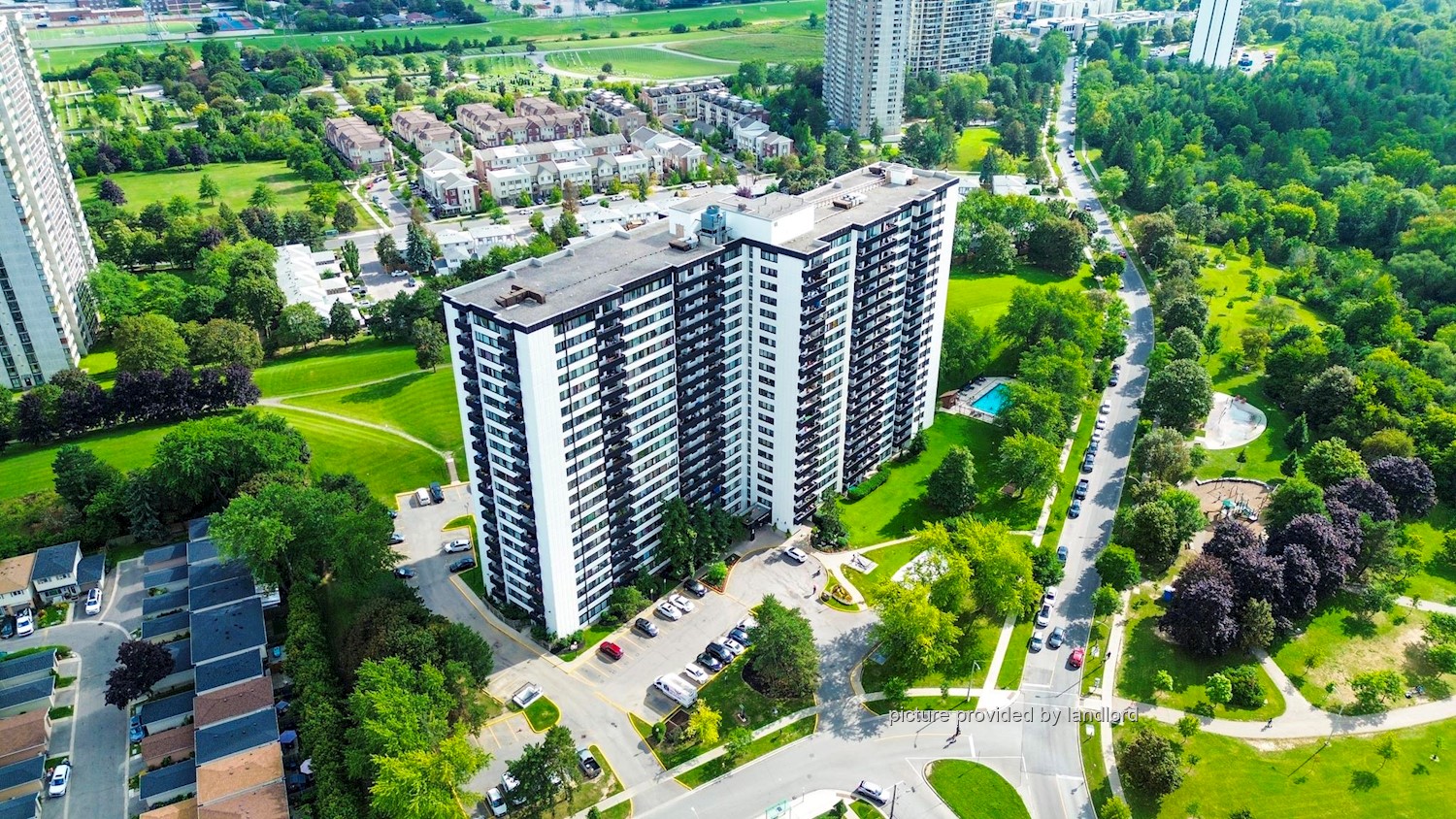 300 Antibes Drive Toronto, 2 bdrm 2