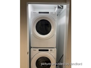 Bachelor apartment for rent in MISSISSAUGA