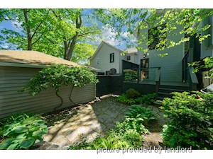 3+ Bedroom apartment for rent in TORONTO