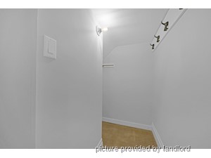 3+ Bedroom apartment for rent in TORONTO