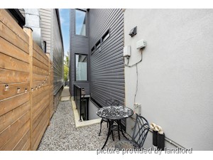 1 Bedroom apartment for rent in TORONTO