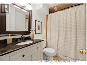 3+ Bedroom apartment for rent in TORONTO