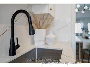 3+ Bedroom apartment for rent in TORONTO