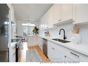 3+ Bedroom apartment for rent in TORONTO