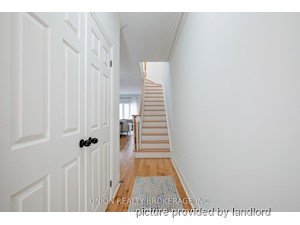 3+ Bedroom apartment for rent in TORONTO