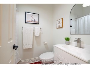 3+ Bedroom apartment for rent in TORONTO