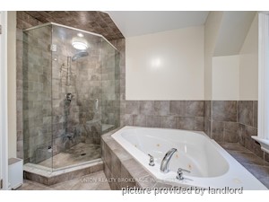 3+ Bedroom apartment for rent in TORONTO