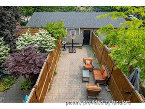 3+ Bedroom apartment for rent in TORONTO