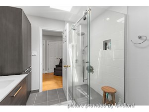 3+ Bedroom apartment for rent in TORONTO