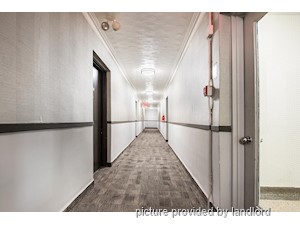 Bachelor apartment for rent in Mississauga