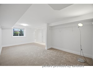 Bachelor apartment for rent in TORONTO