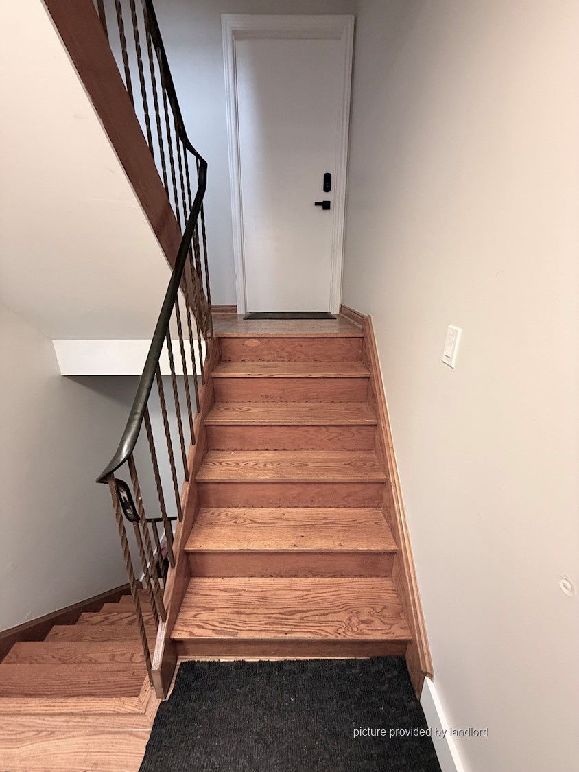 Browns Line-Lake Shor Toronto, 3+ bdrm 3