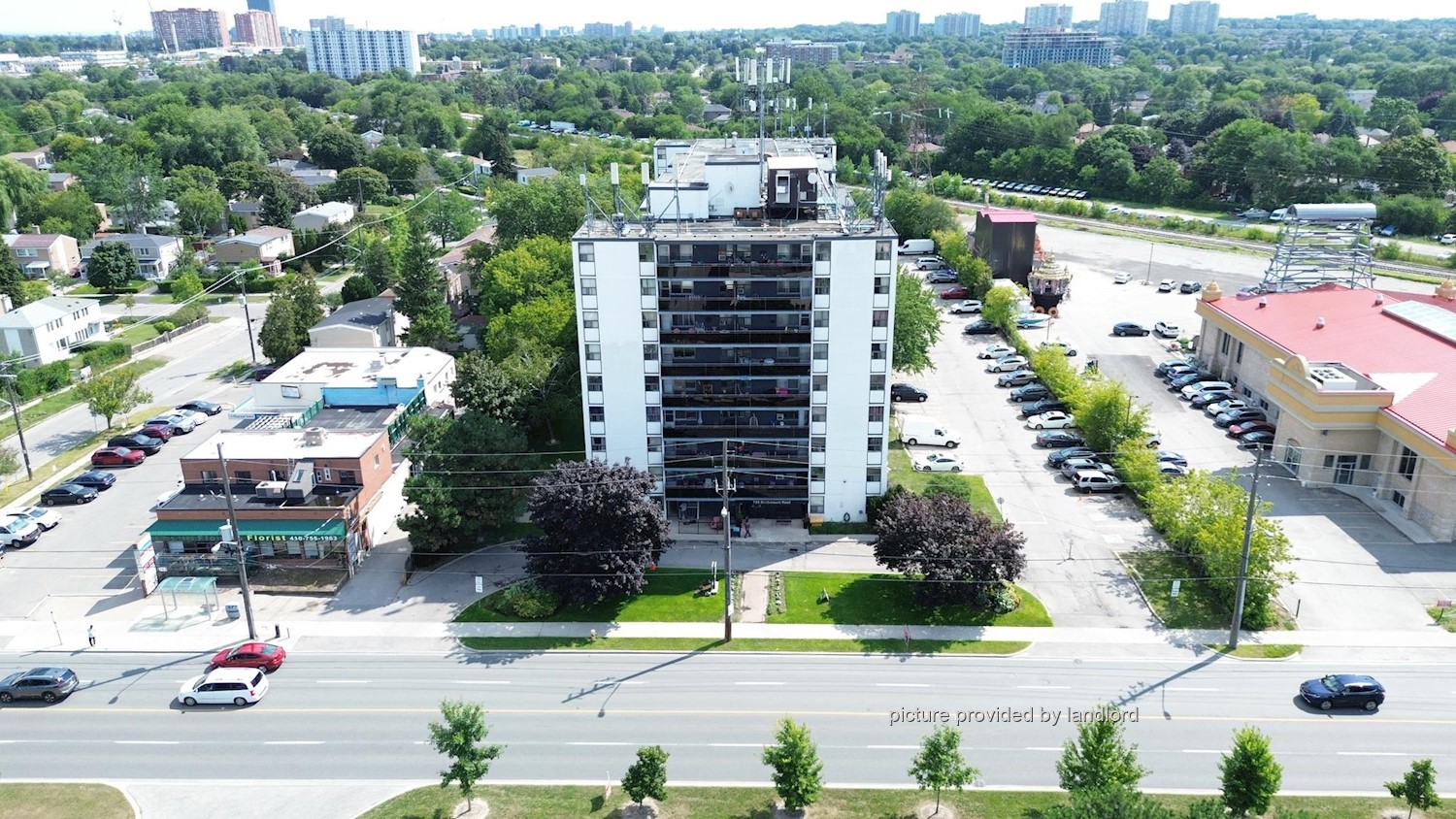 739 Birchmount Road Toronto, 2 bdrm 4