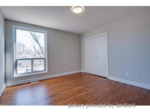 Bachelor apartment for rent in Toronto