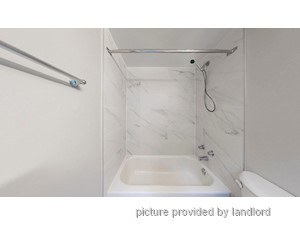 Bachelor apartment for rent in Toronto