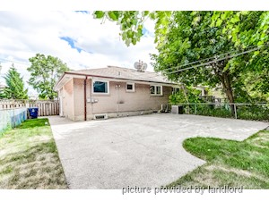 3+ Bedroom apartment for rent in TORONTO