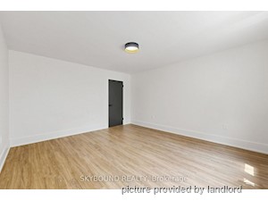 2 Bedroom apartment for rent in TORONTO