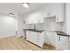 2 Bedroom apartment for rent in TORONTO