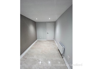 2 Bedroom apartment for rent in EAST YORK 