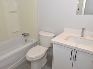 2 Bedroom apartment for rent in OSHAWA 