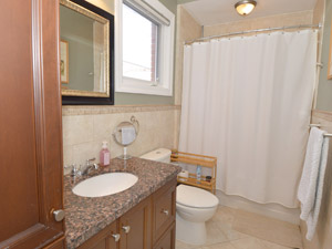 2 Bedroom apartment for rent in TORONTO