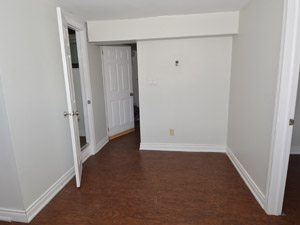 Bachelor apartment for rent in MISSISSAUGA     