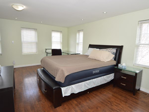 1 Bedroom apartment for rent in EAST YORK  