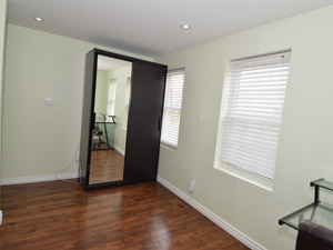 1 Bedroom apartment for rent in EAST YORK  