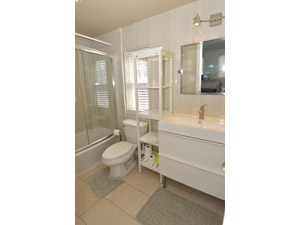 1 Bedroom apartment for rent in EAST YORK  