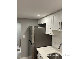 Bachelor apartment for rent in ETOBICOKE 