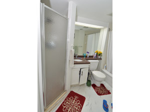 1 Bedroom apartment for rent in EAST YORK   