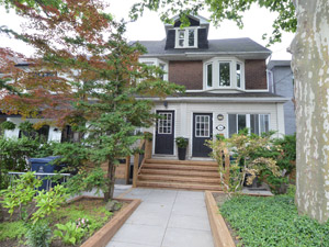 2 Bedroom apartment for rent in TORONTO