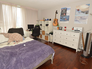 3+ Bedroom apartment for rent in ETOBICOKE