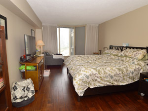 3+ Bedroom apartment for rent in ETOBICOKE