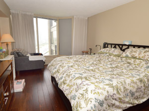 3+ Bedroom apartment for rent in ETOBICOKE