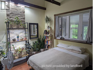 3+ Bedroom apartment for rent in TORONTO