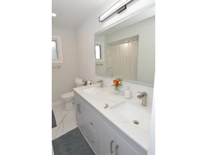 Room / Shared apartment for rent in SCARBOROUGH    