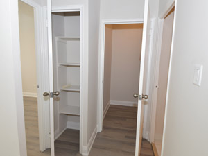 1 Bedroom apartment for rent in RICHMOND HILL 