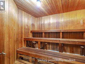 Bachelor apartment for rent in Toronto